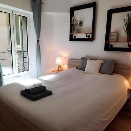 Beautiful Old Town Flat, Near The Beach Νίκαια Εξωτερικό φωτογραφία